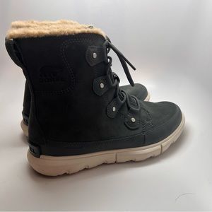 Sorel Explorer Joan Gray size 9